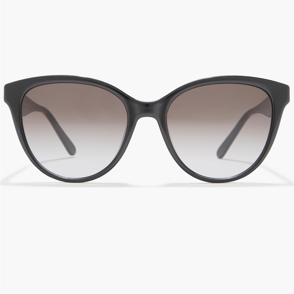 ???Authentic New Salvatore Ferragamo Cat Eye Black Sunglasses main image 6